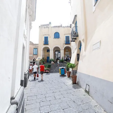 Qasar Luxury Suite - In Capri'S Piazzetta Exterior photo